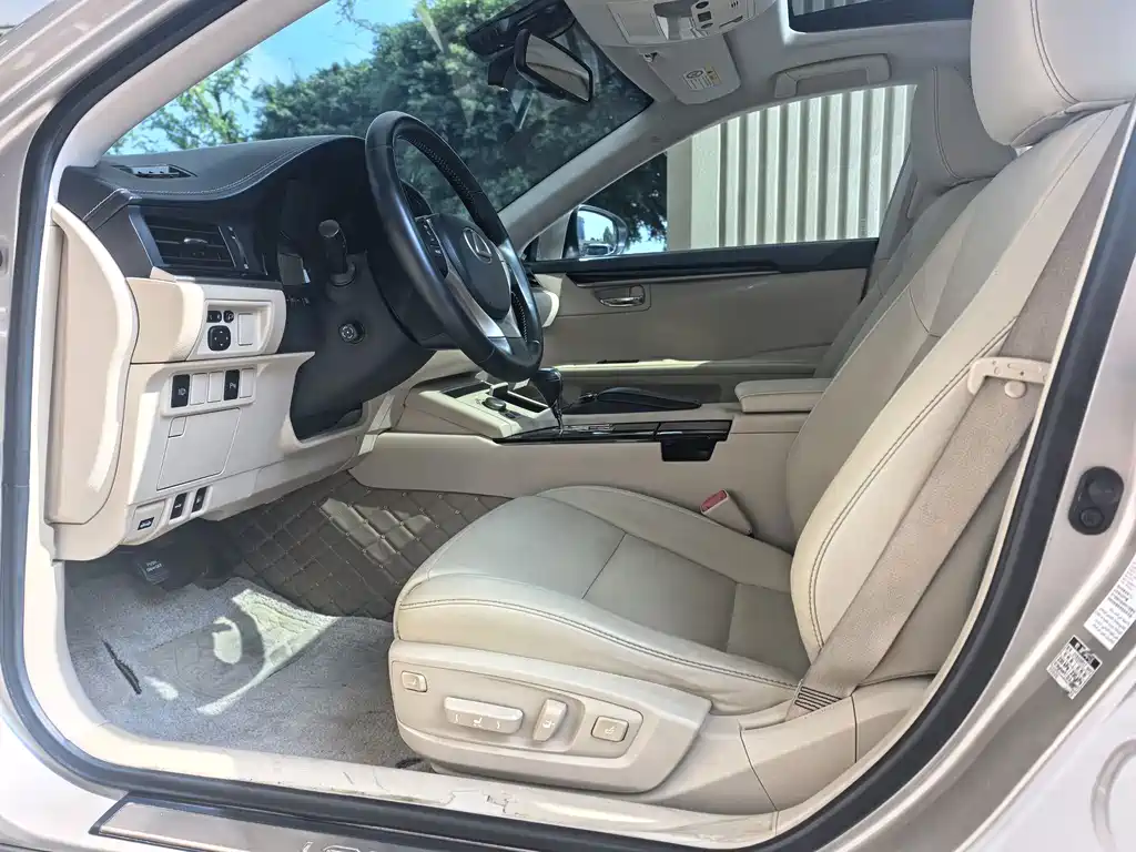 Lexus ES — миниатюра 4