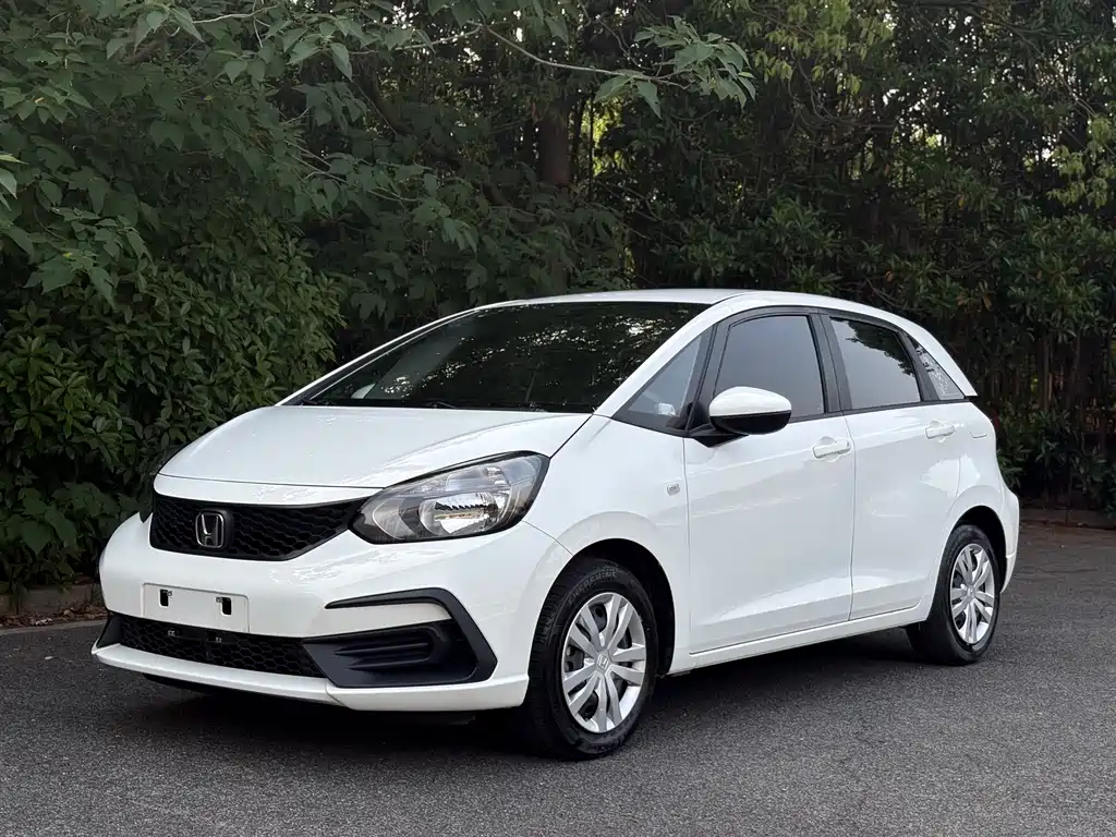 Купить Honda Fit