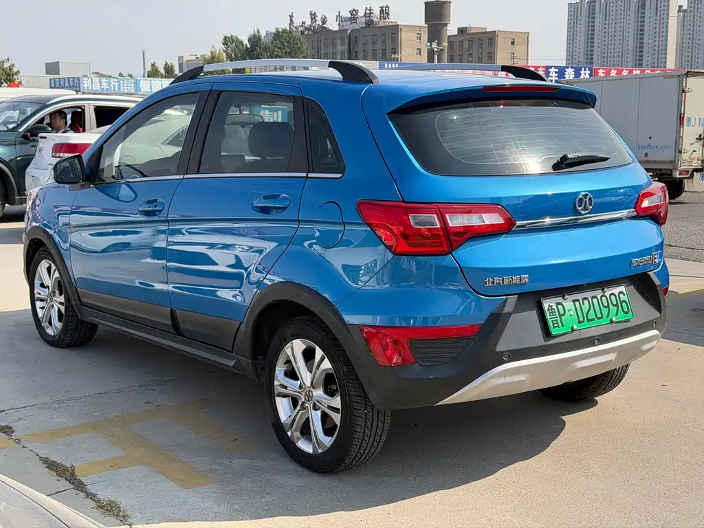 BAIC New Energy EX — миниатюра 6