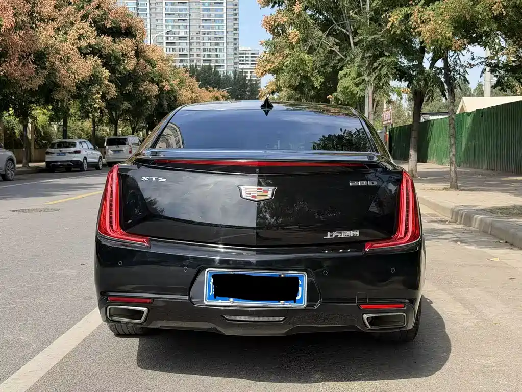 Cadillac XTS — миниатюра 9