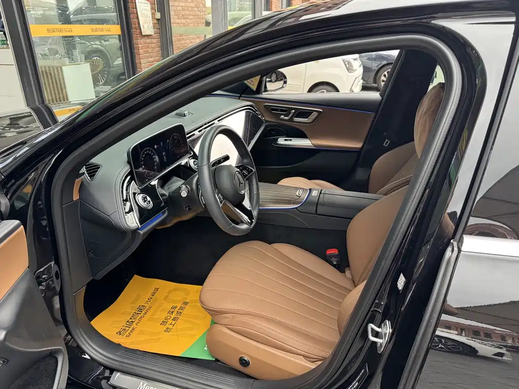 Mercedes-Benz E-Class New Energy — миниатюра 8