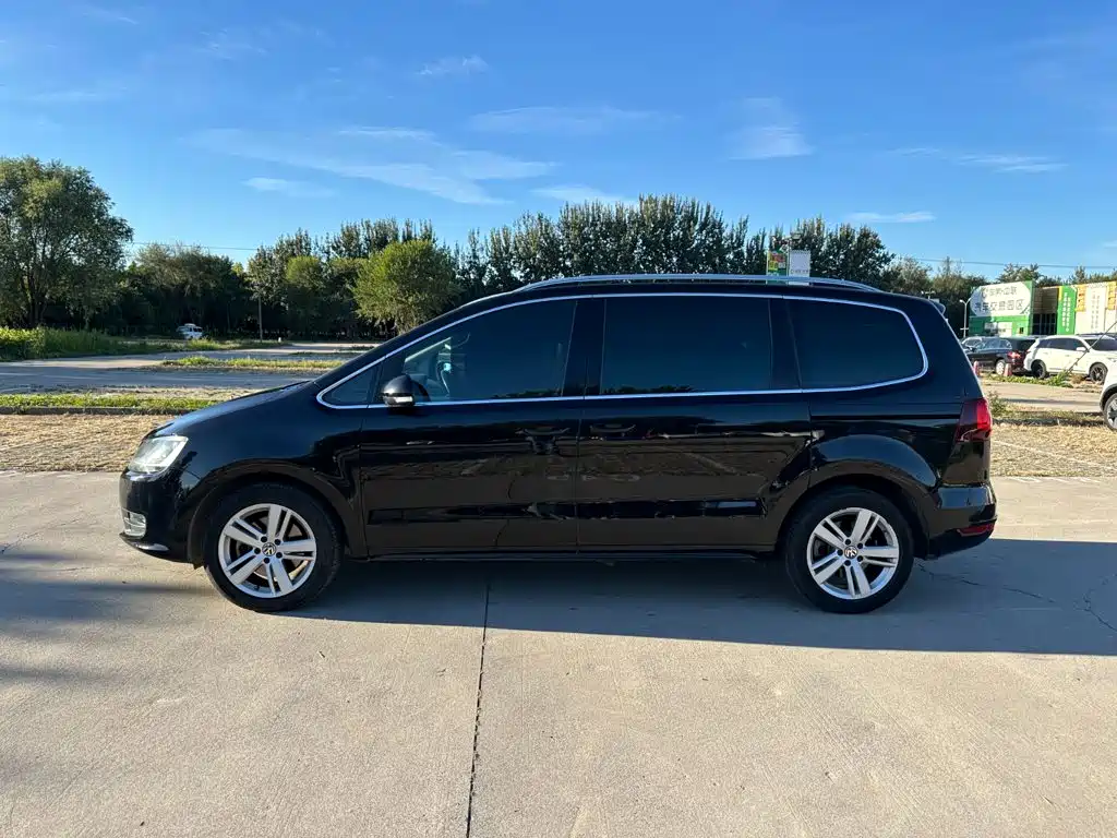 Volkswagen Sharan — миниатюра 7