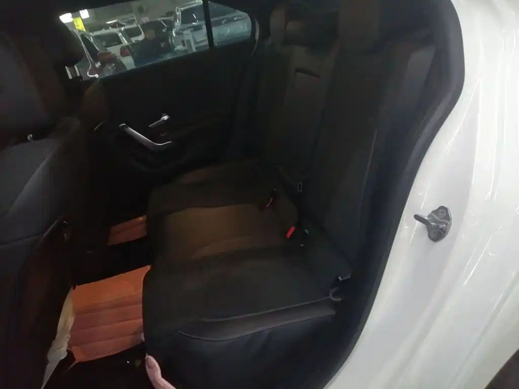 Mercedes-Benz A-Class — миниатюра 17