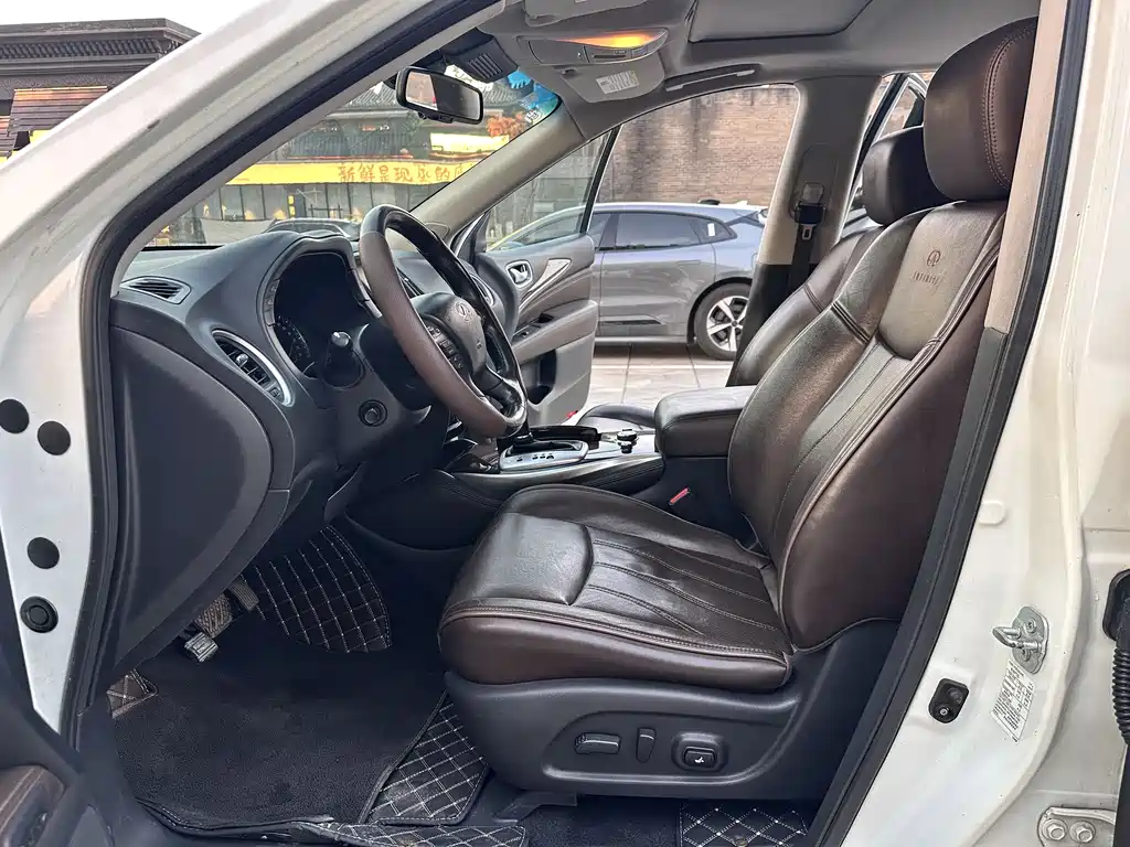 INFINITI QX60