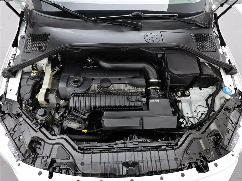 Volvo S60 2015 S60L 2.0T