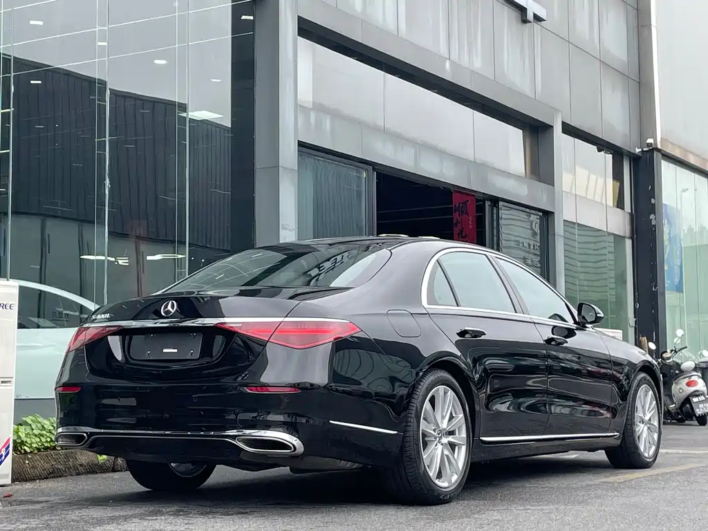 MERCEDES-BENZ S CLASS