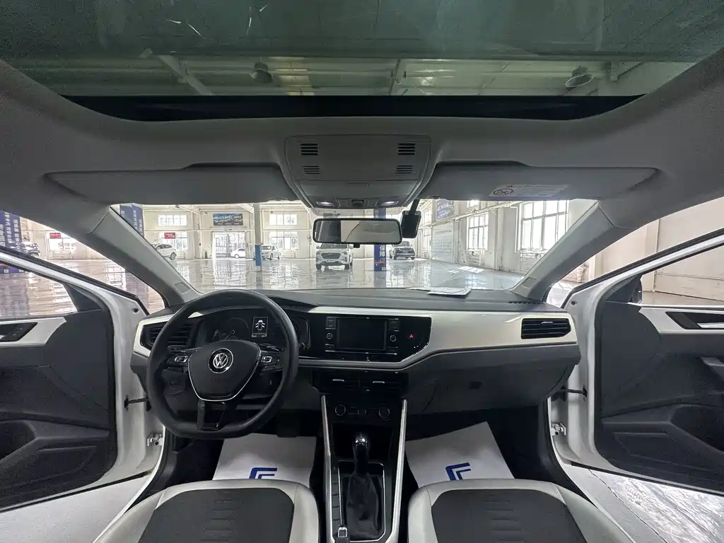 Volkswagen Polo — миниатюра 10