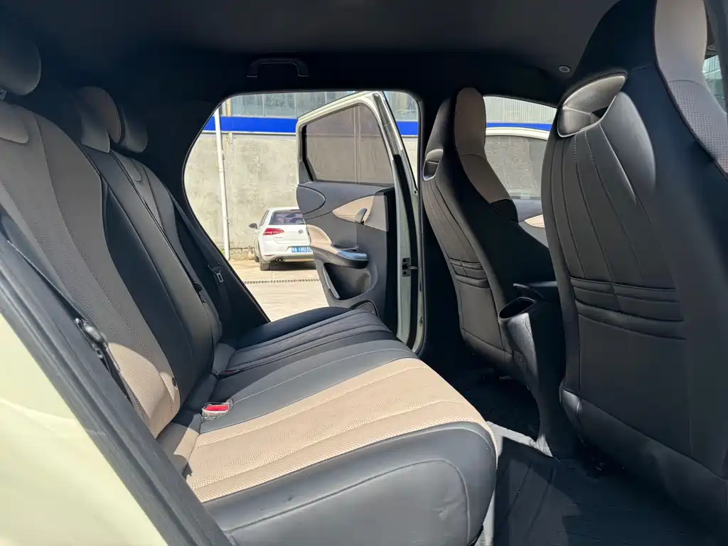 BYD Dolphin — миниатюра 13