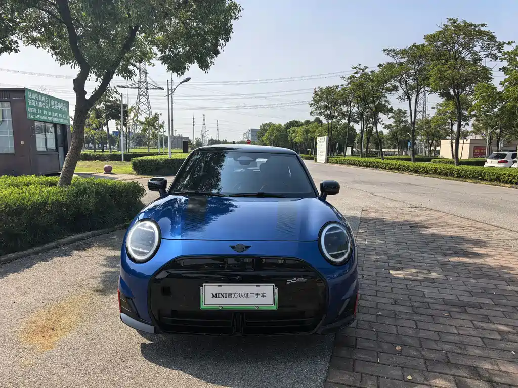 MINI MINI JCW EV — миниатюра 3