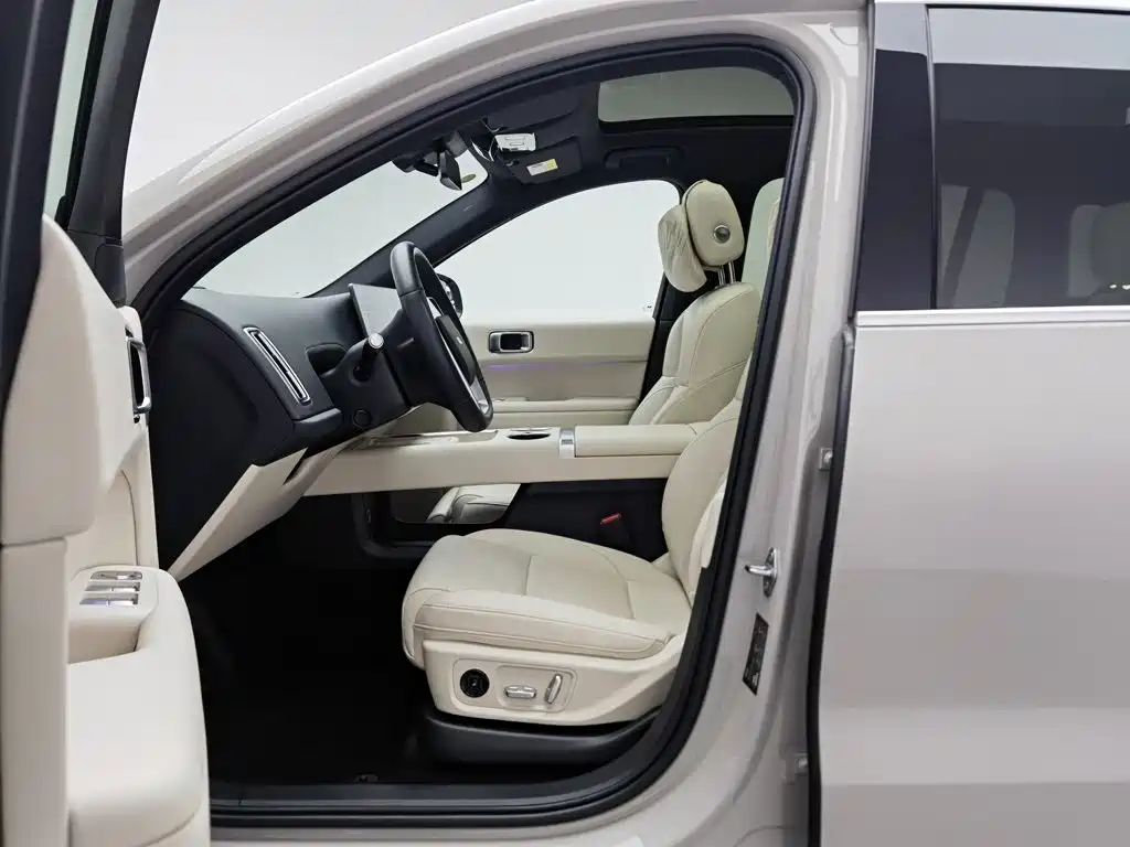 Li Auto Li L6 — миниатюра 10