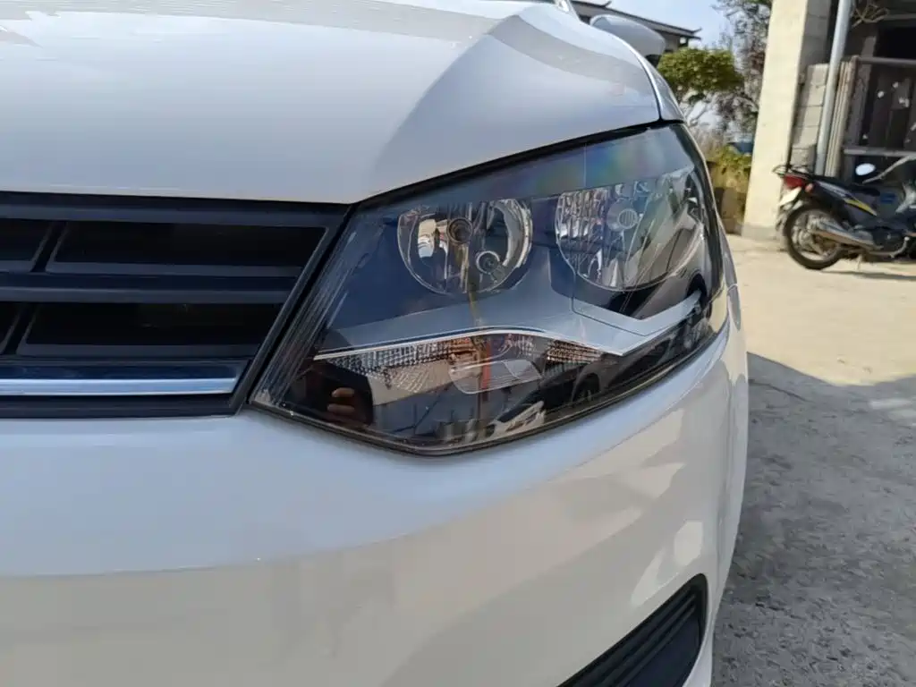 Volkswagen Polo — миниатюра 24