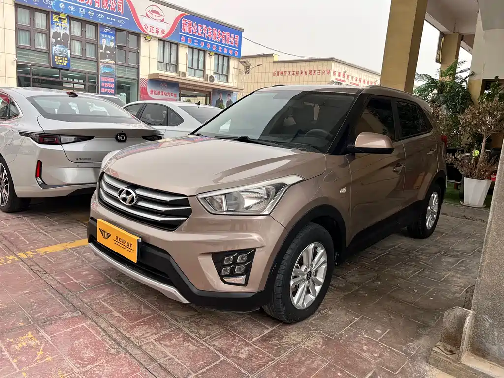Hyundai ix25 2015
