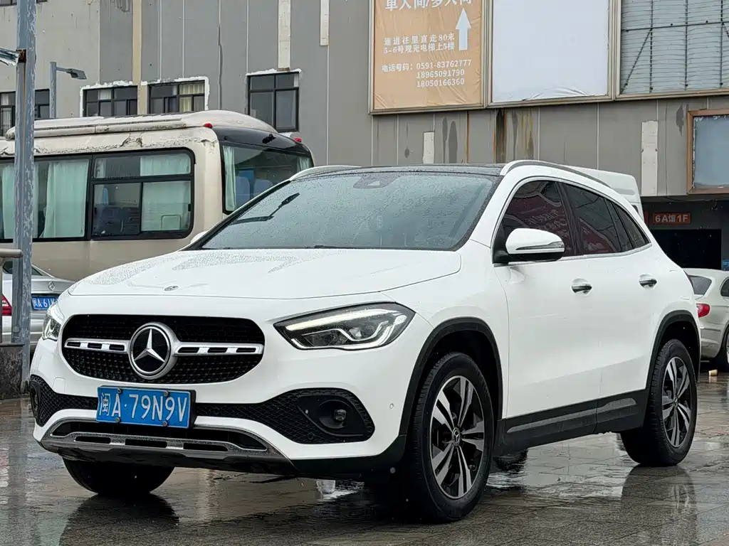 Mercedes-Benz GLA 2022