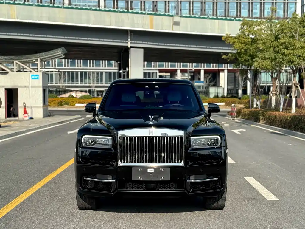ROLLS-ROYCE CULLINAN
