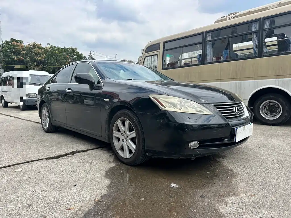 Lexus ES — миниатюра 2