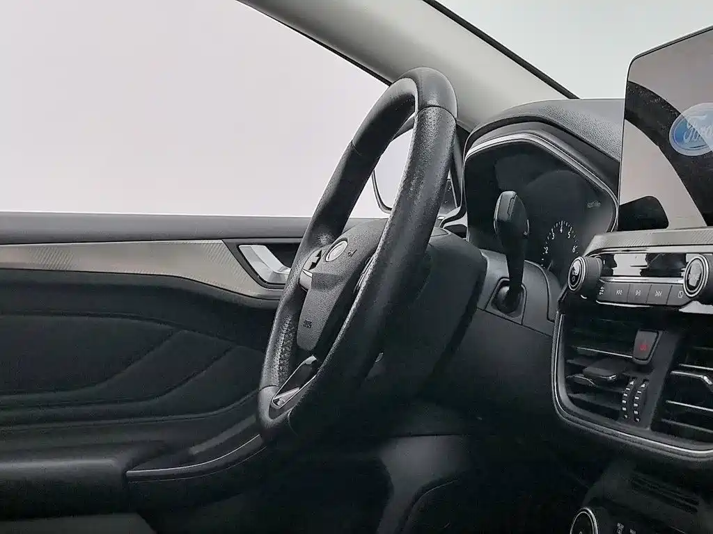 Ford Focus — миниатюра 22