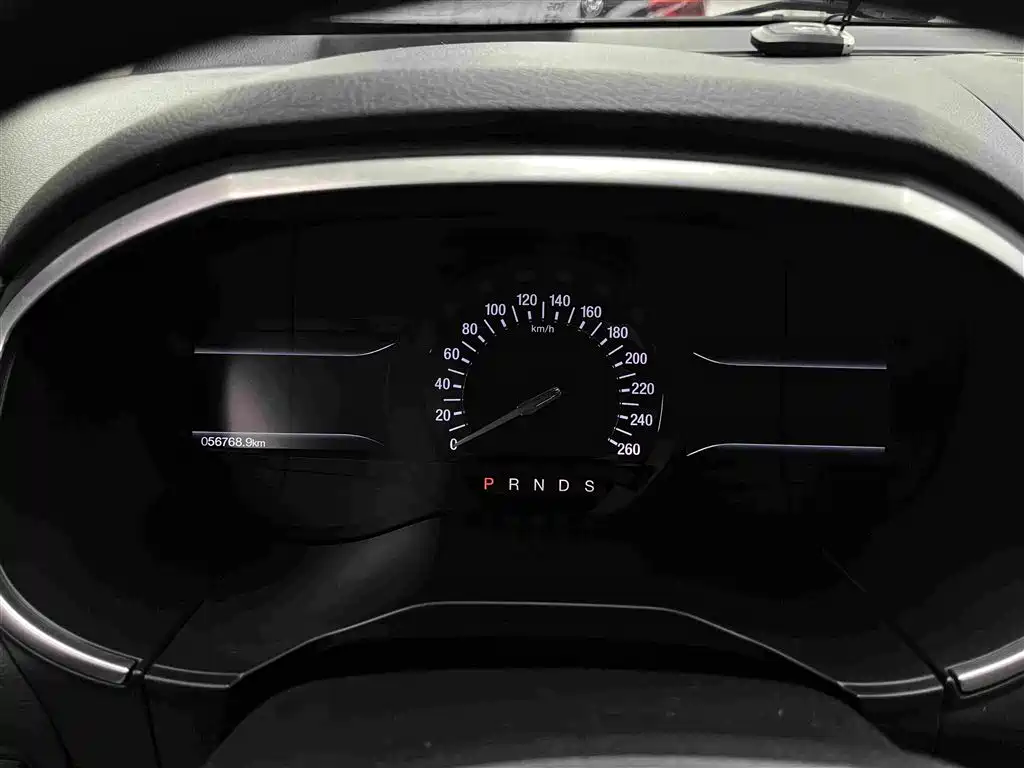 Ford Edge — миниатюра 3