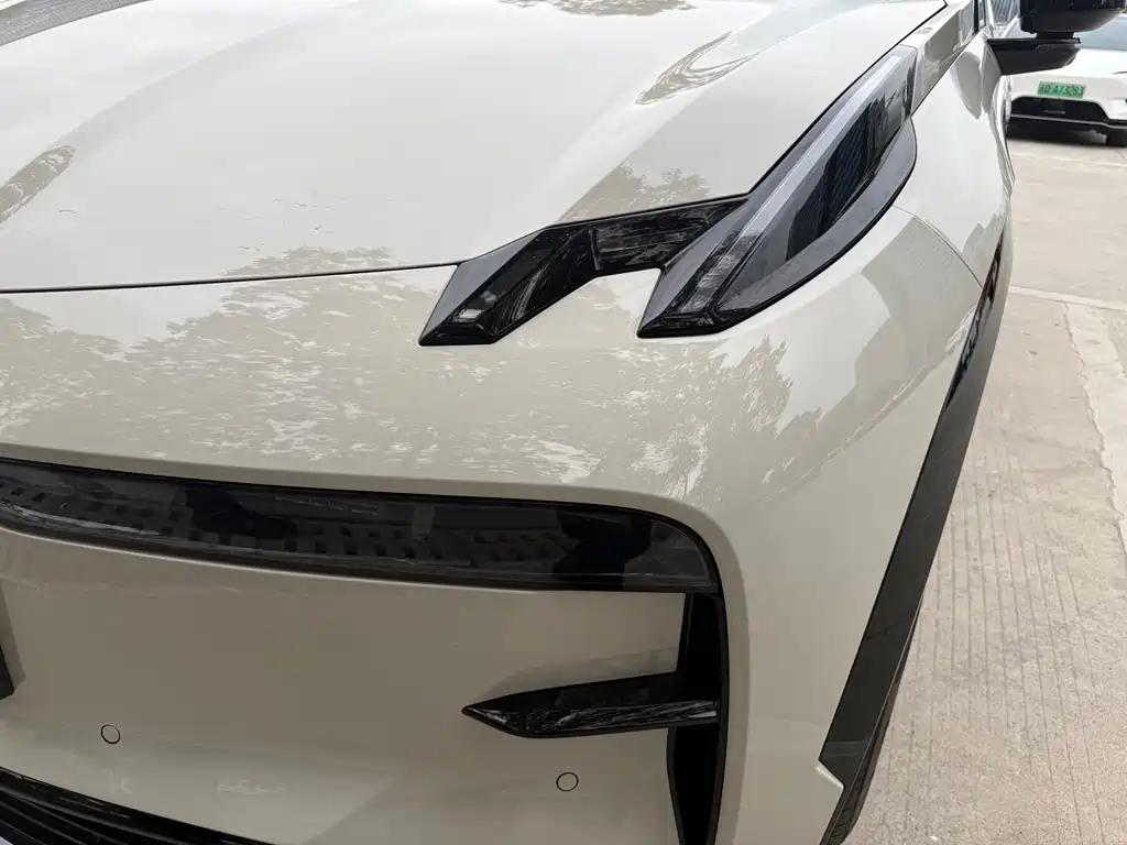 ZEEKR EXTREME KRYPTON X