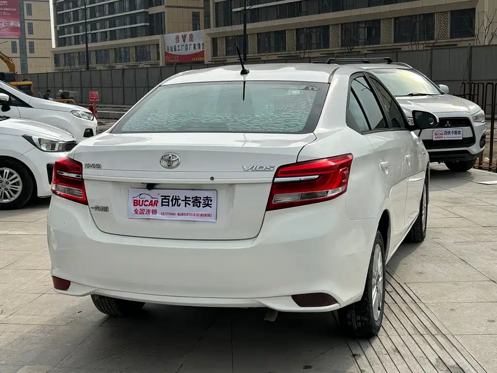 TOYOTA VIOS