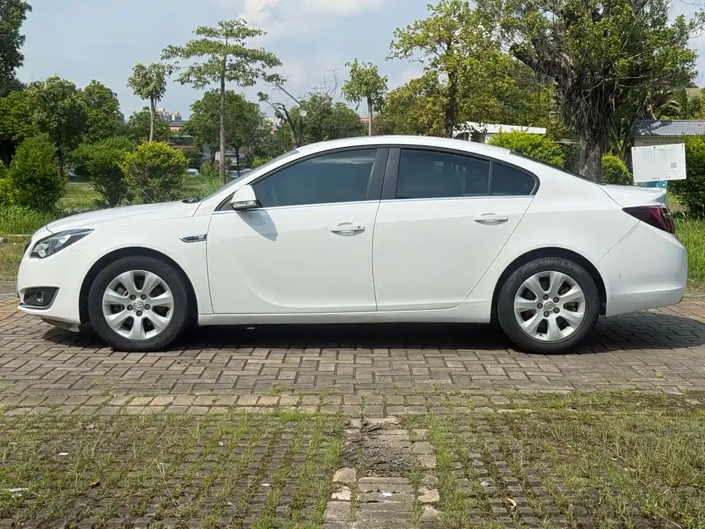 Buick Regal — миниатюра 4