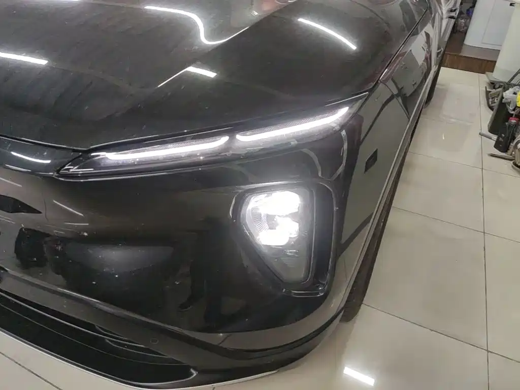 NIO ES6 — миниатюра 24