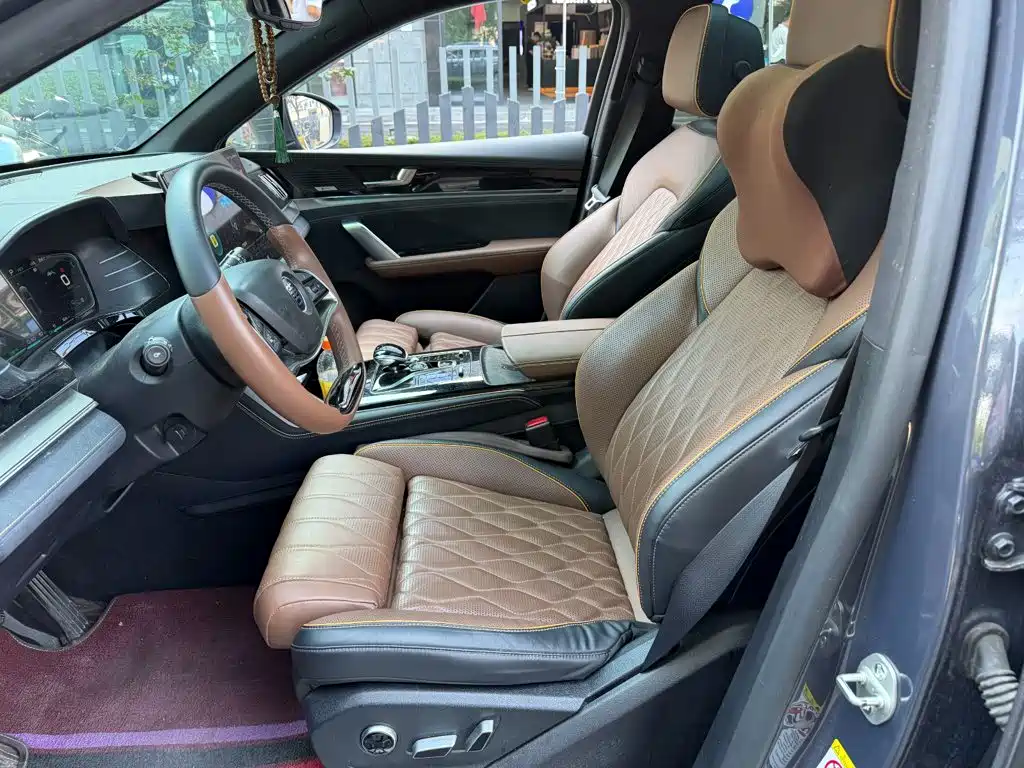 BYD Tang New Energy — миниатюра 8