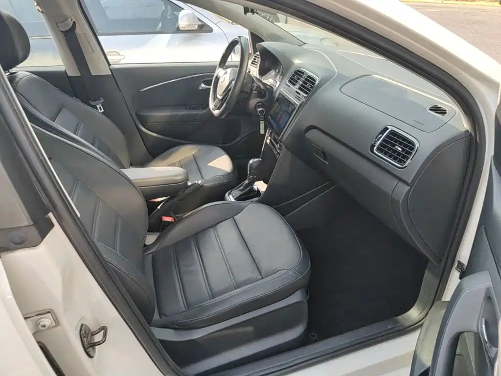 Volkswagen Polo — миниатюра 25