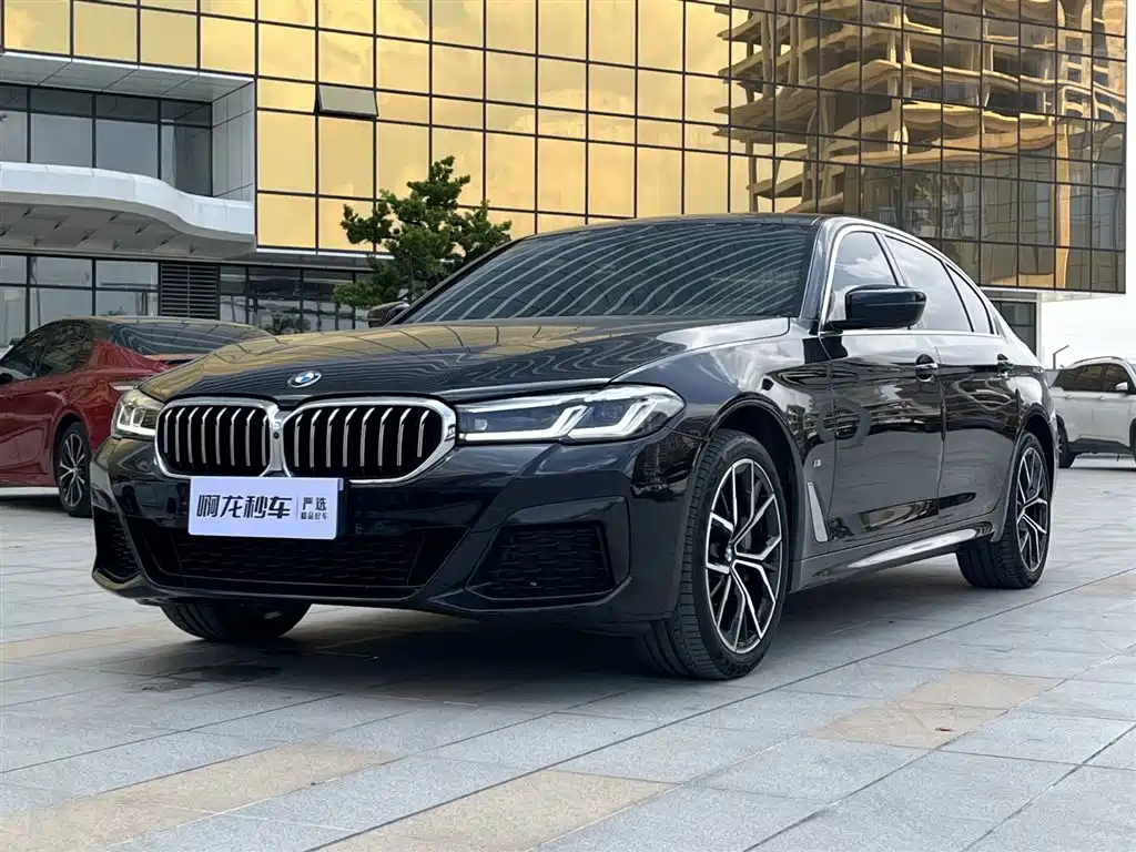 BMW 5 Series 2023