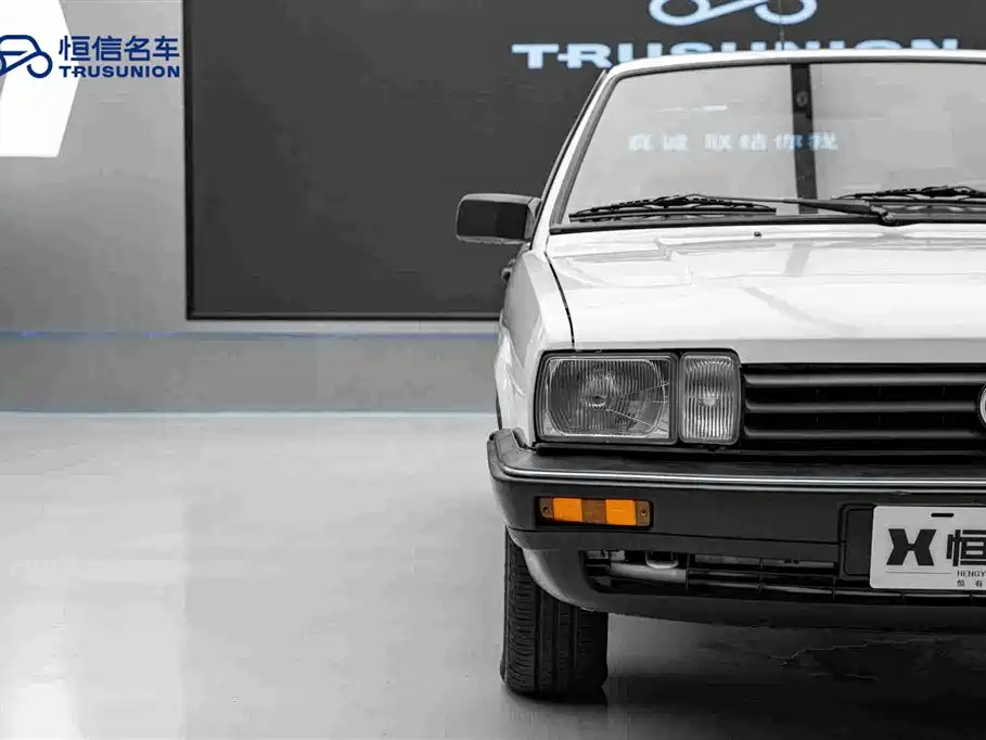 Volkswagen Santana Classic — миниатюра 8