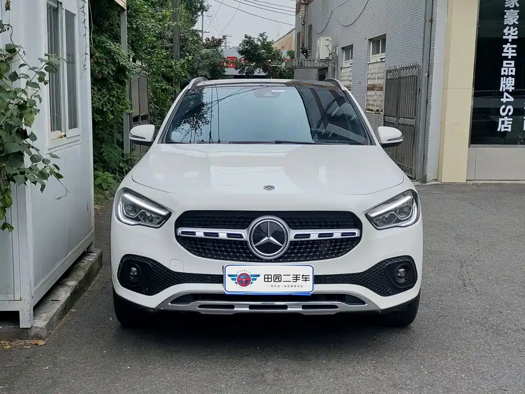 Mercedes-Benz GLA — миниатюра 2