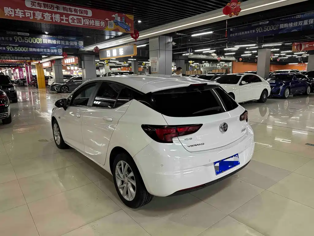 Buick Verano — миниатюра 8