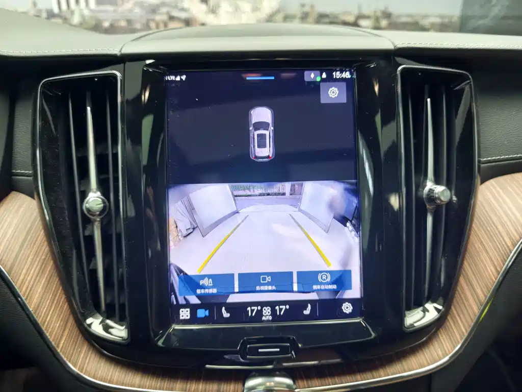Volvo XC60 — миниатюра 15