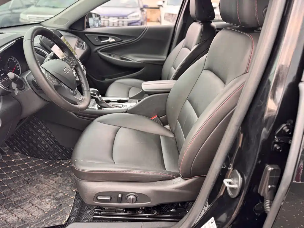 Chevrolet Malibu XL — миниатюра 11