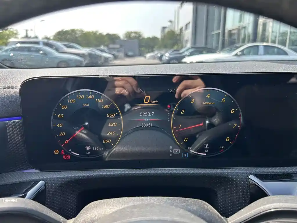 Mercedes-Benz A-Class — миниатюра 17