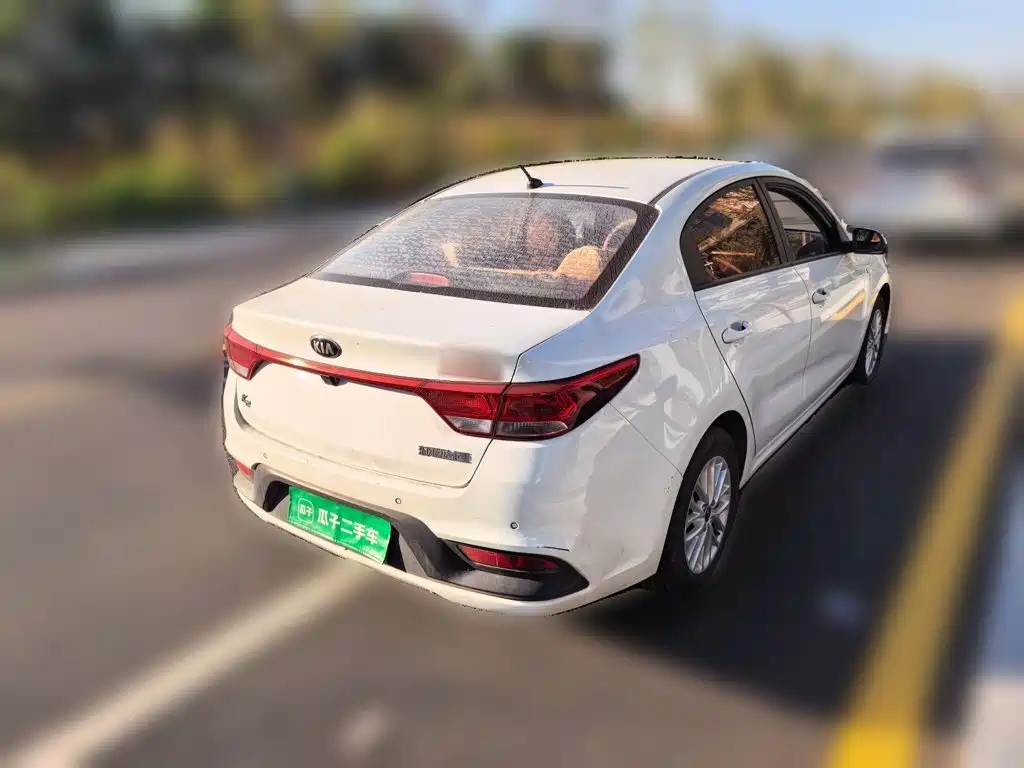 Kia K2 — миниатюра 4