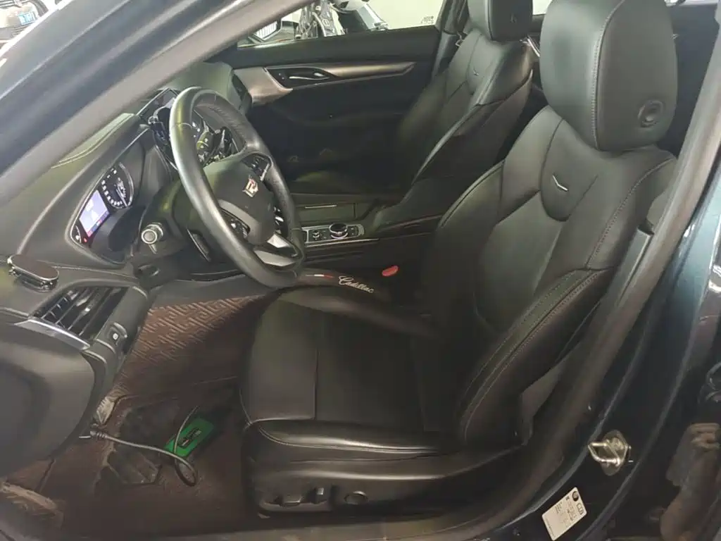 Cadillac CT5 — миниатюра 15