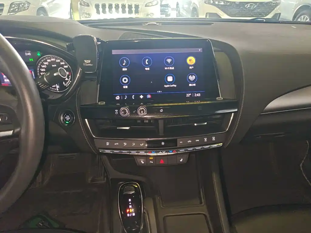 Cadillac CT5 — миниатюра 13
