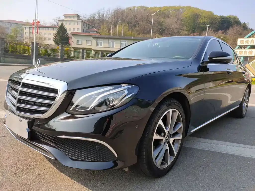 Mercedes-Benz E-Class 2017