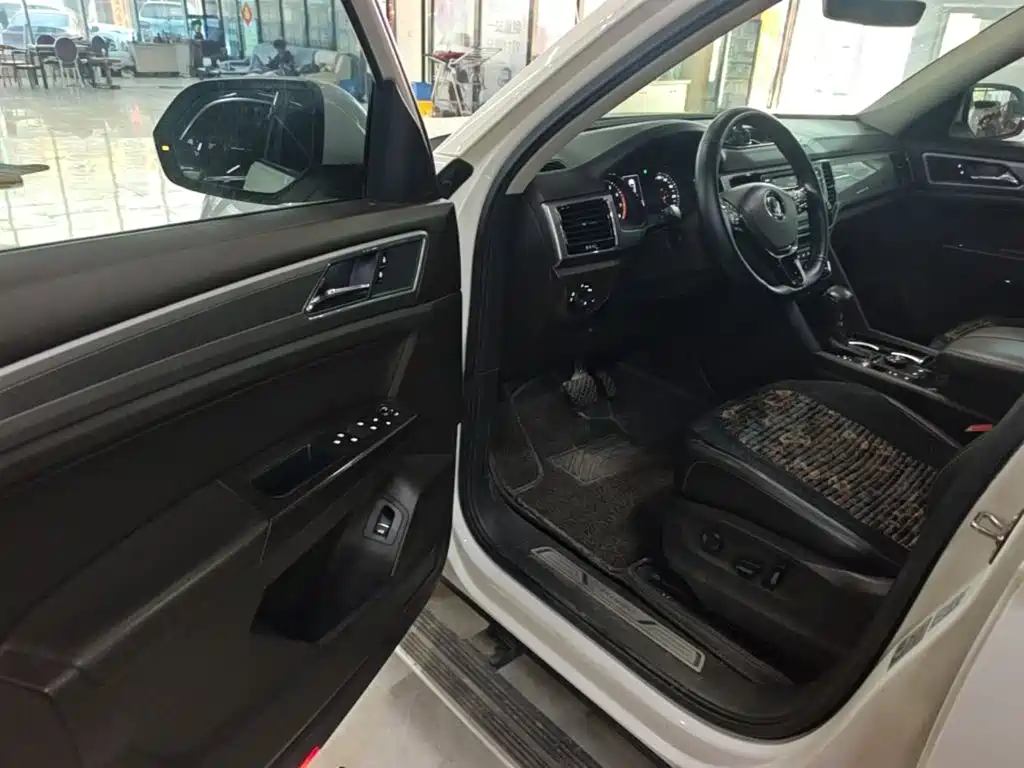 Volkswagen Teramont — миниатюра 16