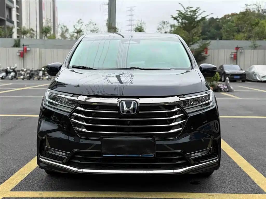 Honda Odyssey 2024 2.0L e:HEV