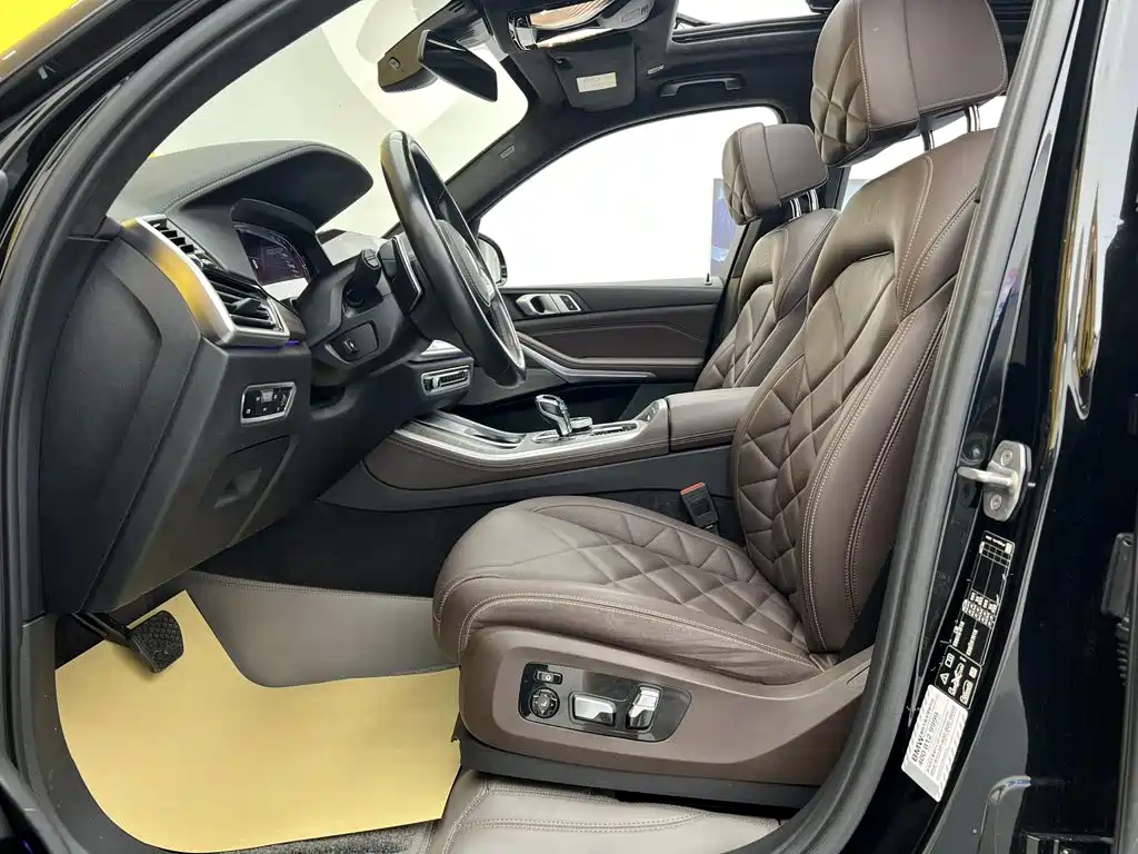 BMW X5 — миниатюра 17