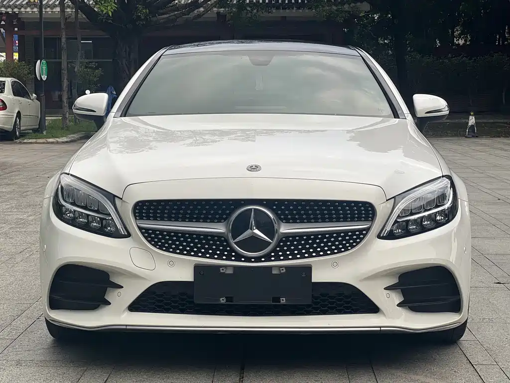 Mercedes-Benz C-Class (Import) — миниатюра 12