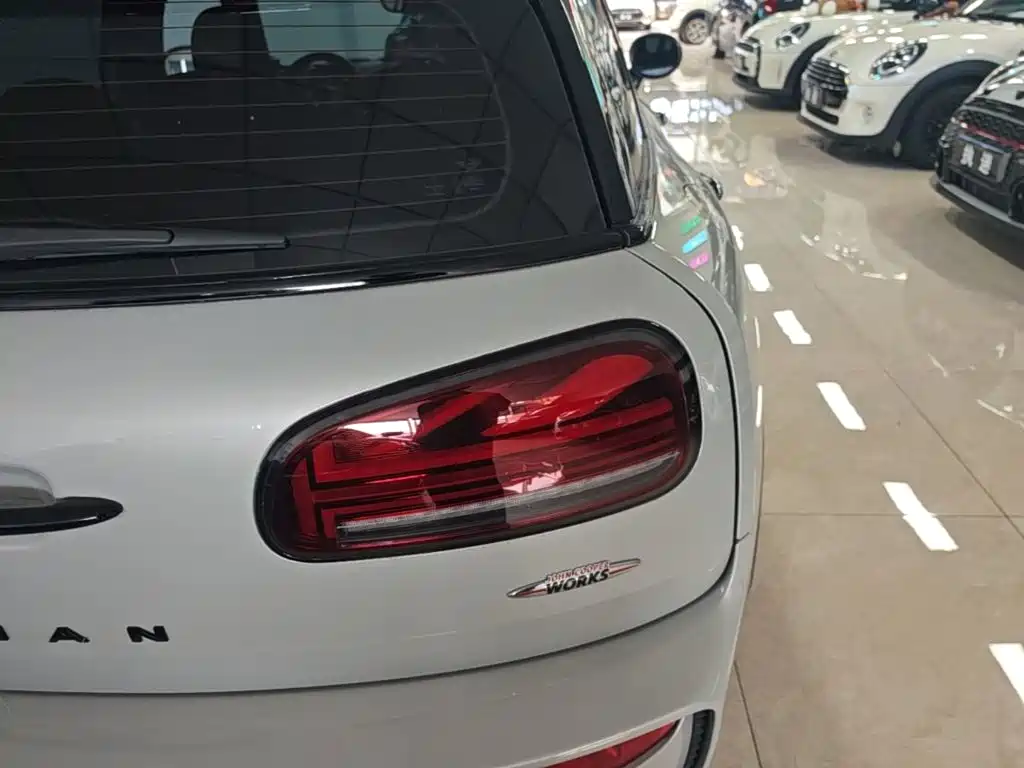 MINI Mini JCW Clubman — миниатюра 8