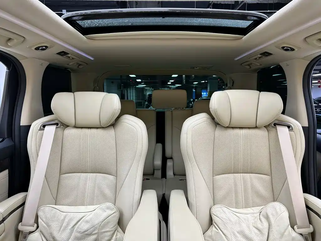 Toyota Vellfire — миниатюра 38