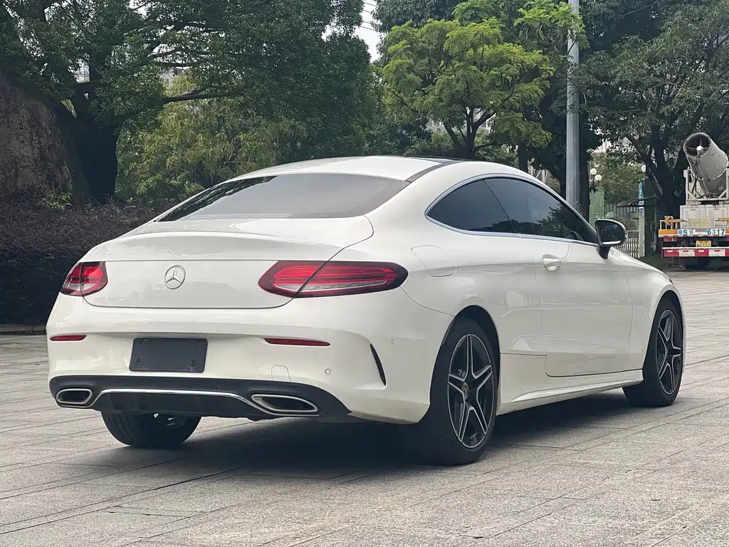 Mercedes-Benz C-Class (Import) — миниатюра 20