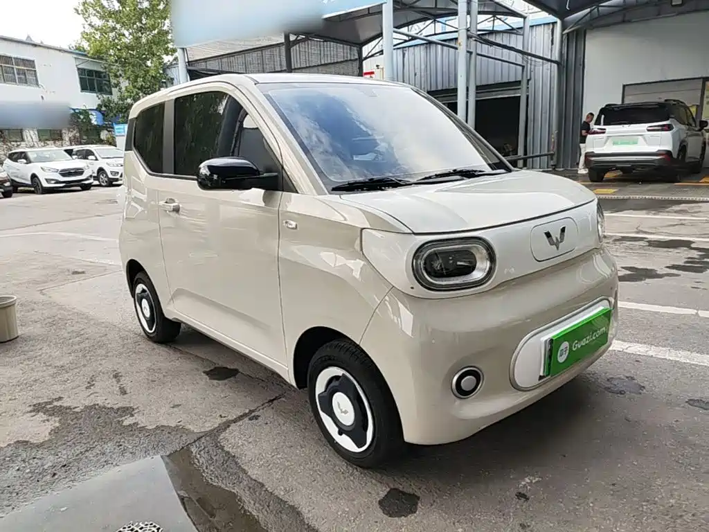 Wuling MINIEV — миниатюра 4