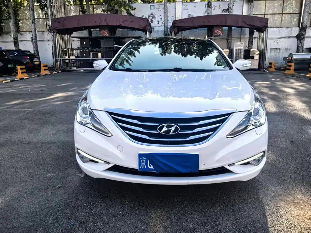 Hyundai Sonata — миниатюра 2