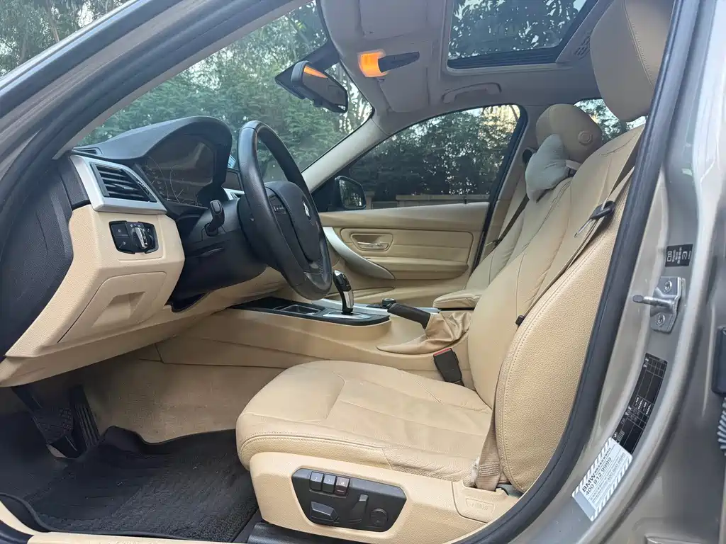 BMW 3 Series — миниатюра 4