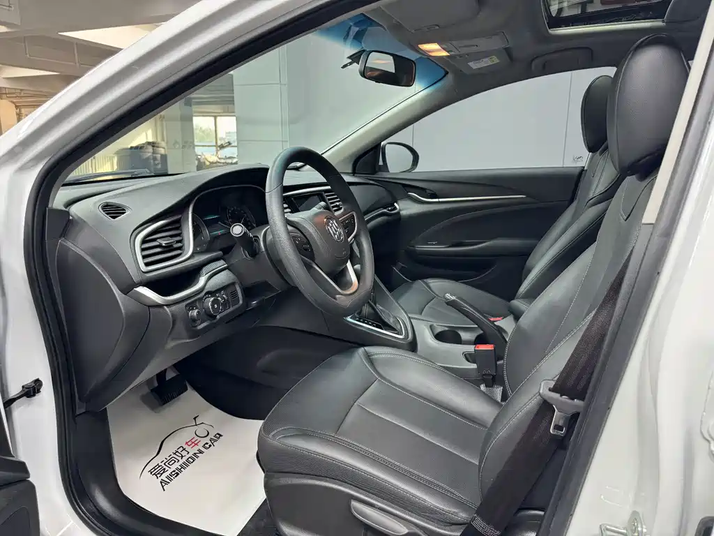 Buick Excelle — миниатюра 8