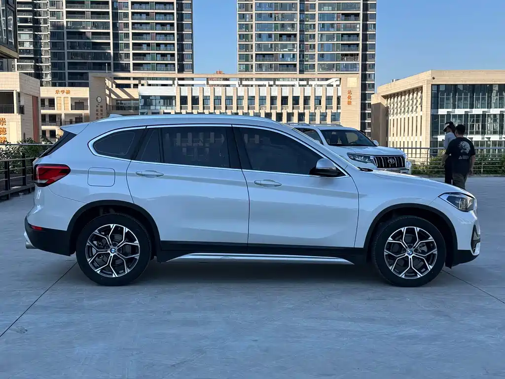 BMW X1 — миниатюра 8